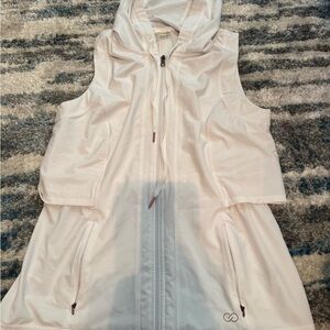 CALIA by Carrie Underwood White Hooded Zip Vest